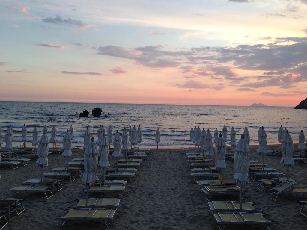 Apartament Cento Passi Dal Mare Gaeta Pokój zdjęcie